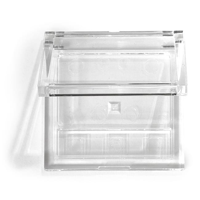 Related product: YYD3079 | Clean and simple square compact